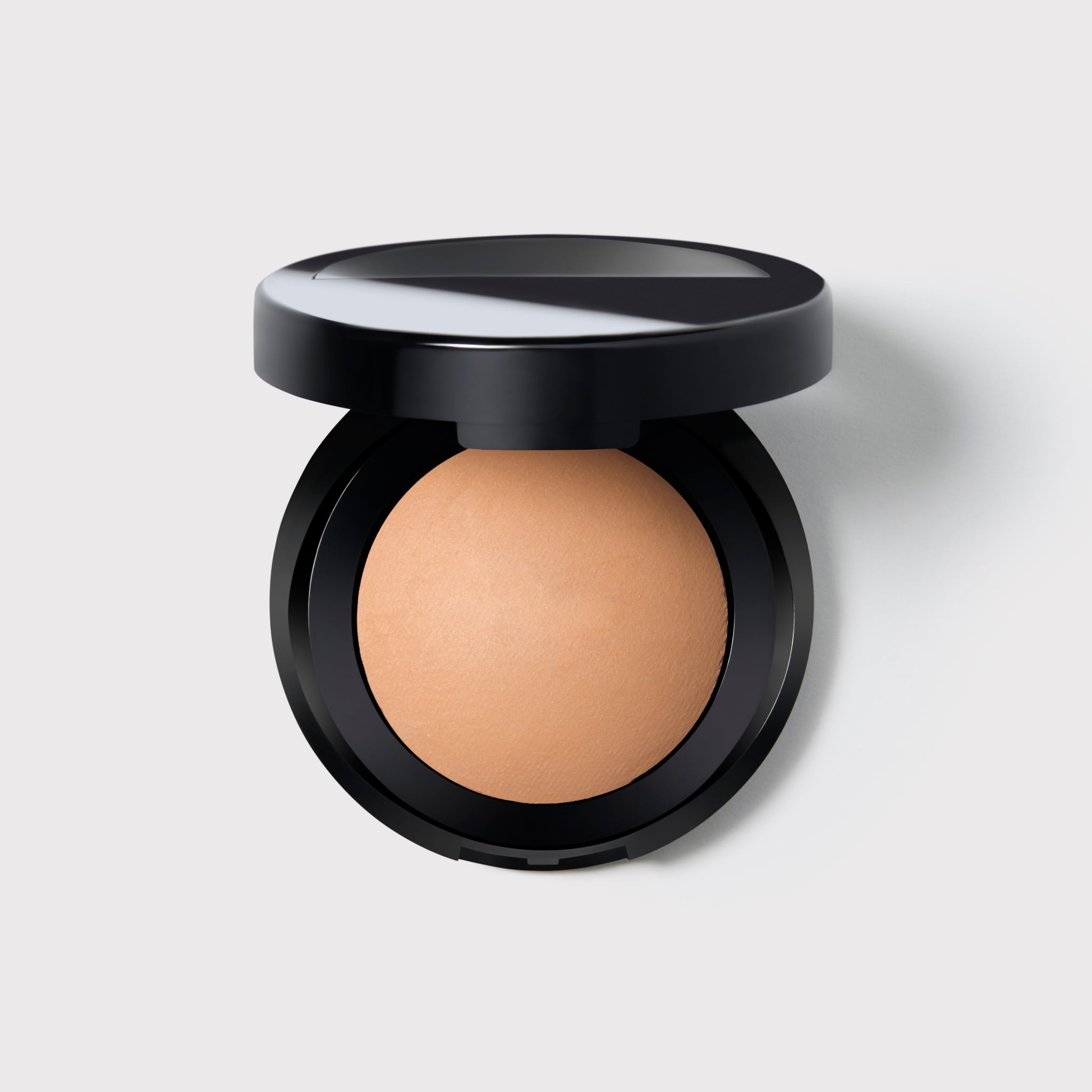 Baked Blurring + Setting Powder - Image 7